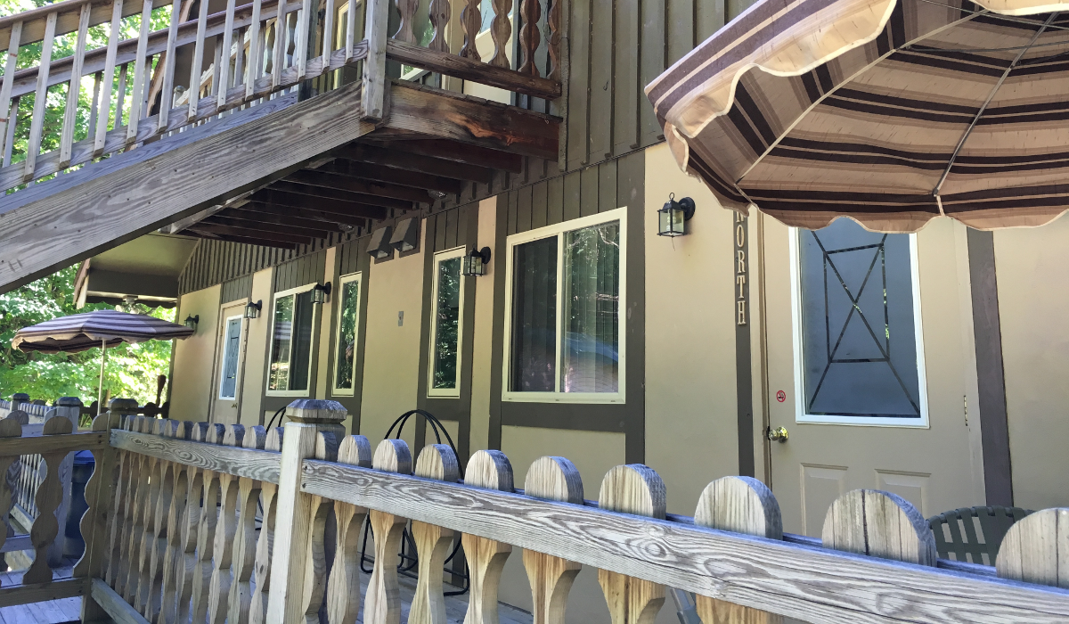 Chalet Apartments