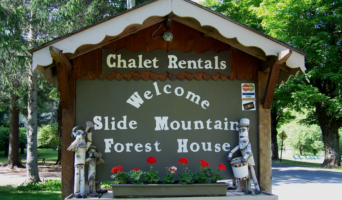 Chalet Apartments